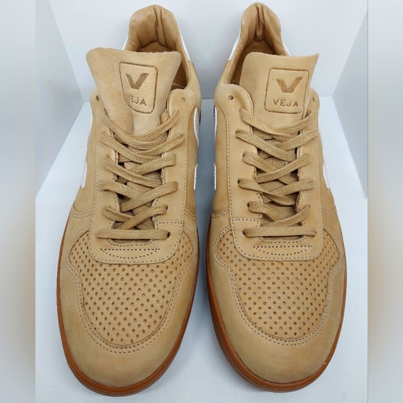 COPY - VEJA Size-11 Tan Sneaker - Picture 5 of 5